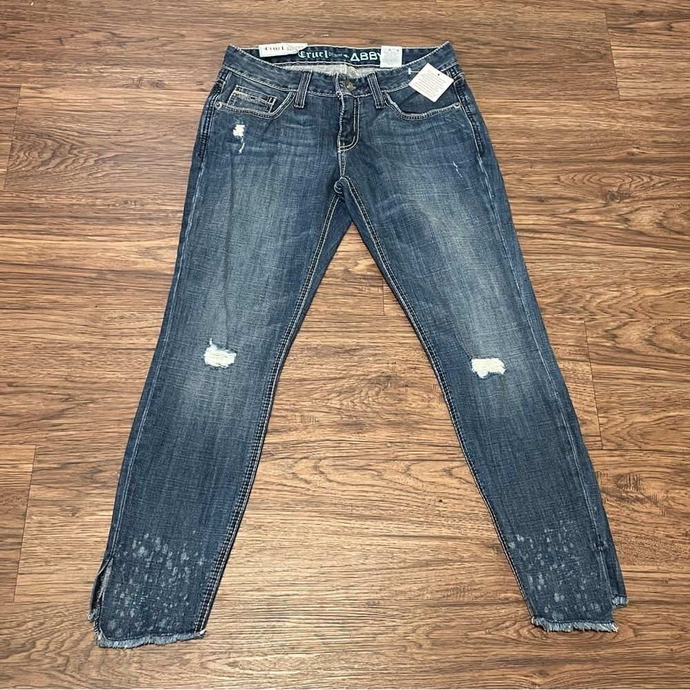 NWT Cruel Abby Midrise Skinny Crop Distressed Jeans Blue Size 25 / 0